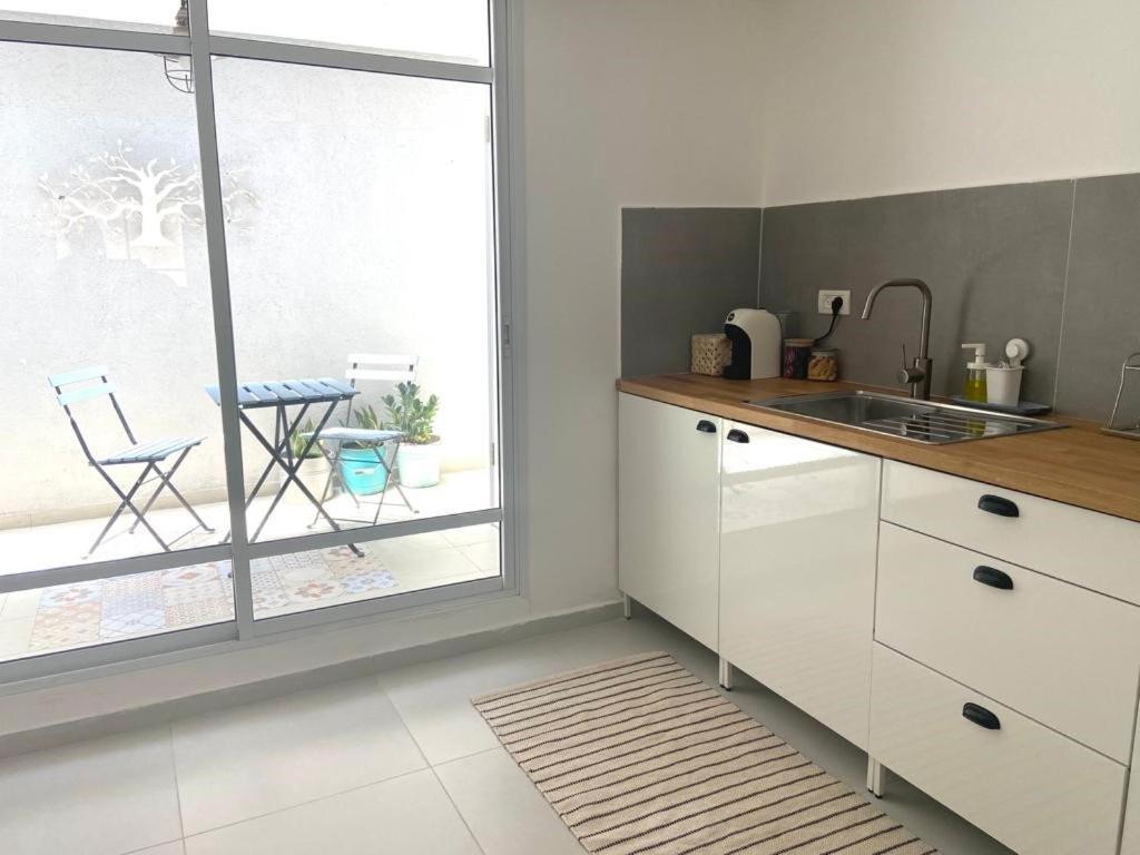 אירוח השקד - 10דק' משדה התעופה Apartment Giv'at Koach Luaran gambar