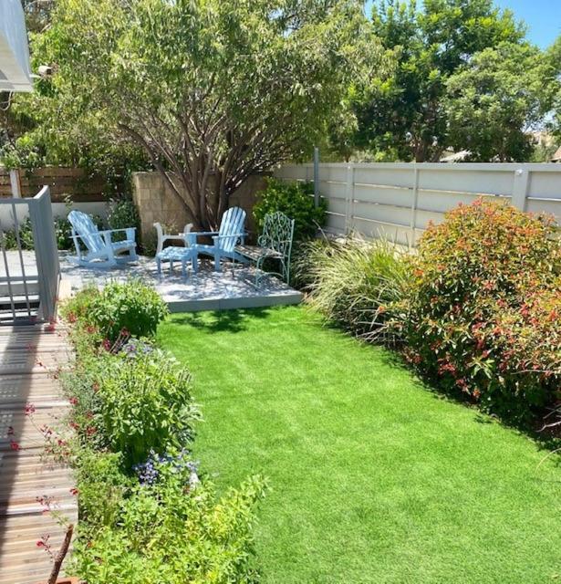 אירוח השקד - 10דק' משדה התעופה Apartment Giv'at Koach Luaran gambar